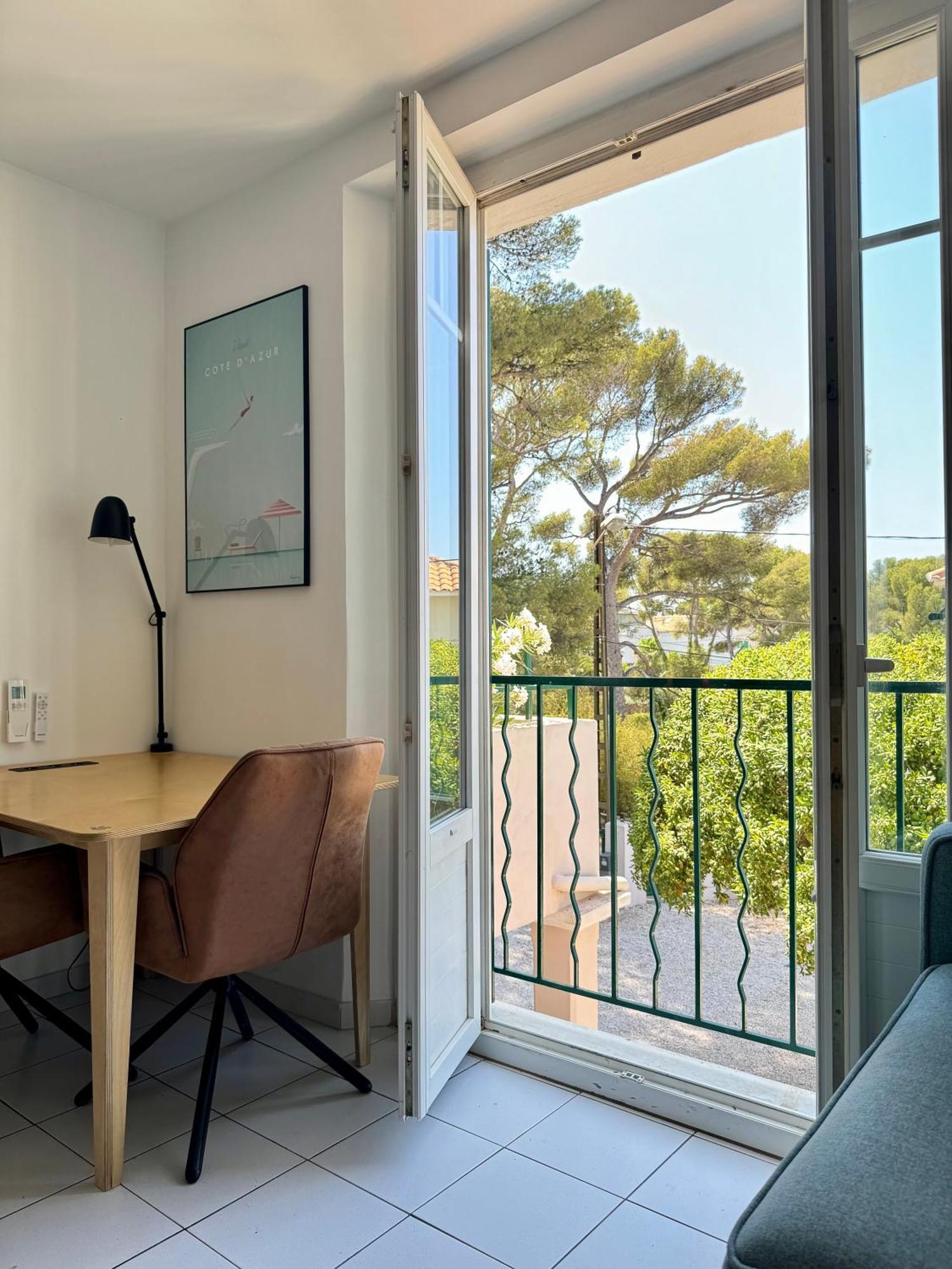 Cocon Comfortable Vue Mer, Clim Et Parking Sanary-sur-Mer Zewnętrze zdjęcie